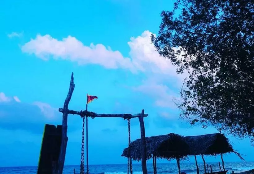 ペンション Nilaveli Sheen Coast