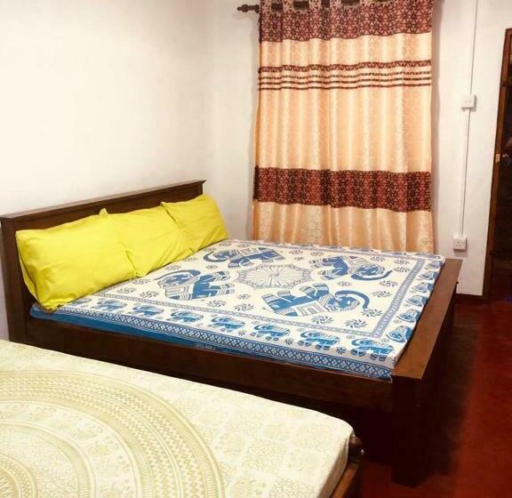 پانسیون Nilaveli Sheen Coast