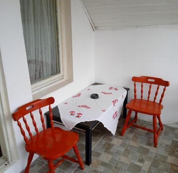 پانسیون Vikendica Vidikovac Na Zavojskom Jezeru