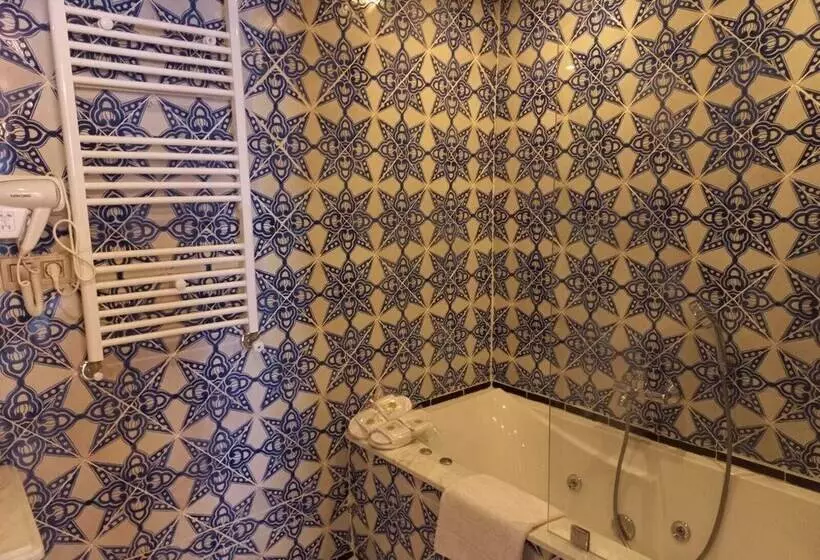 ریاض La Menara Hotel & Spa