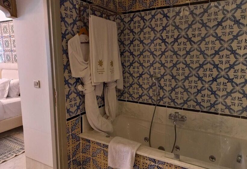 ریاض La Menara Hotel & Spa