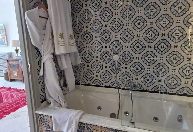 ریاض La Menara Hotel & Spa