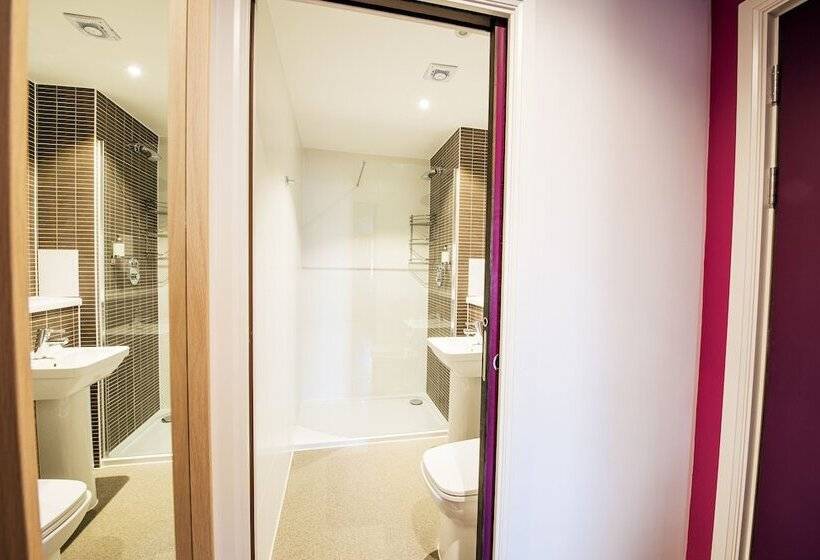 הוסטל Safestay London Elephant & Castle