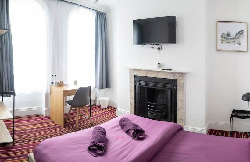 הוסטל Safestay London Elephant & Castle