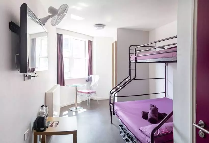 ユースホステル Safestay London Elephant & Castle