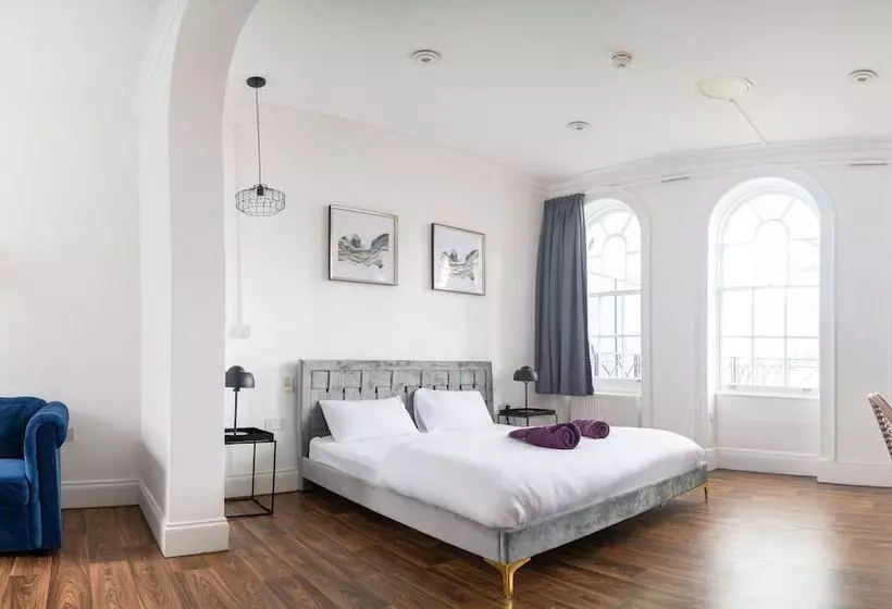 ユースホステル Safestay London Elephant & Castle