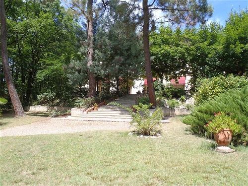 مبيت وإفطار La Villa Les Pins