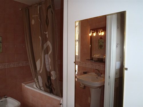 مبيت وإفطار La Villa Les Pins