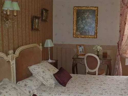 Bed and Breakfast La Villa Les Pins