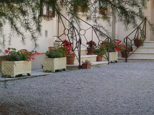 Bed and Breakfast La Villa Les Pins