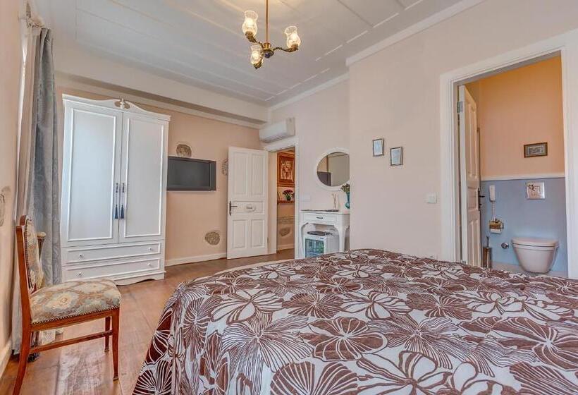 Erendira Hotel   Special Class