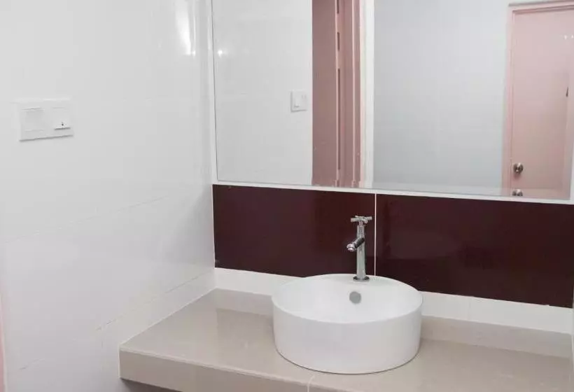 Hotel Agrofarmstay @ Skilltech