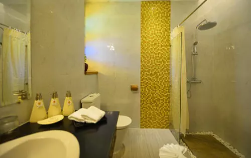 هتل Amazing Mandalay