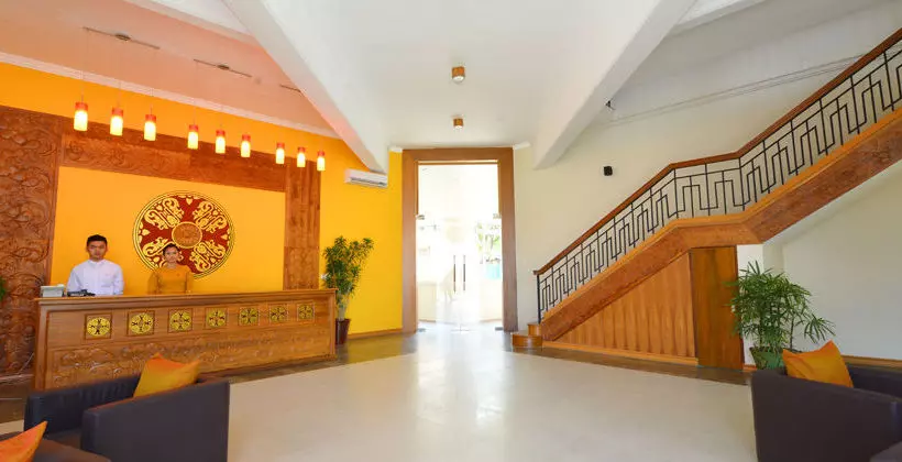 هتل Amazing Mandalay