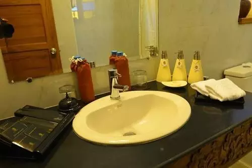 هتل Amazing Mandalay