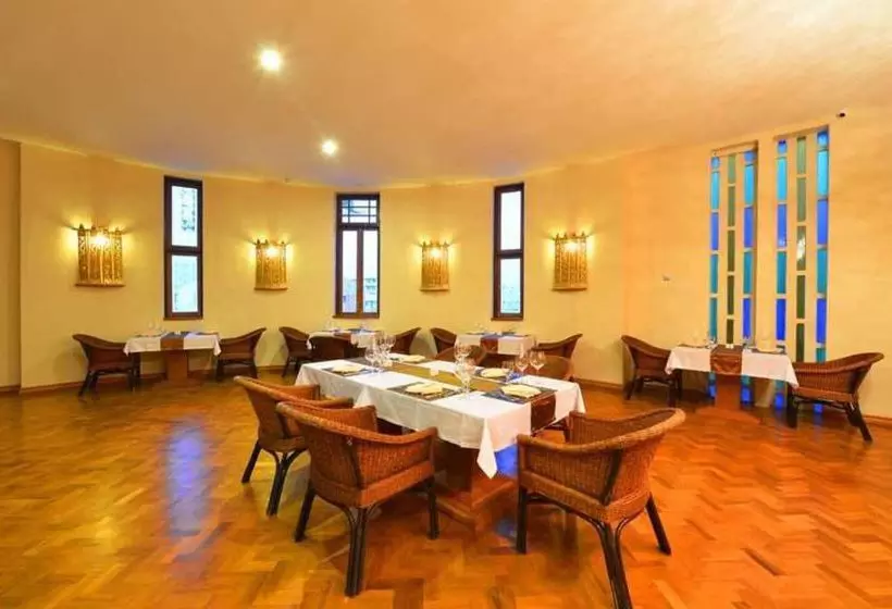 هتل Amazing Mandalay