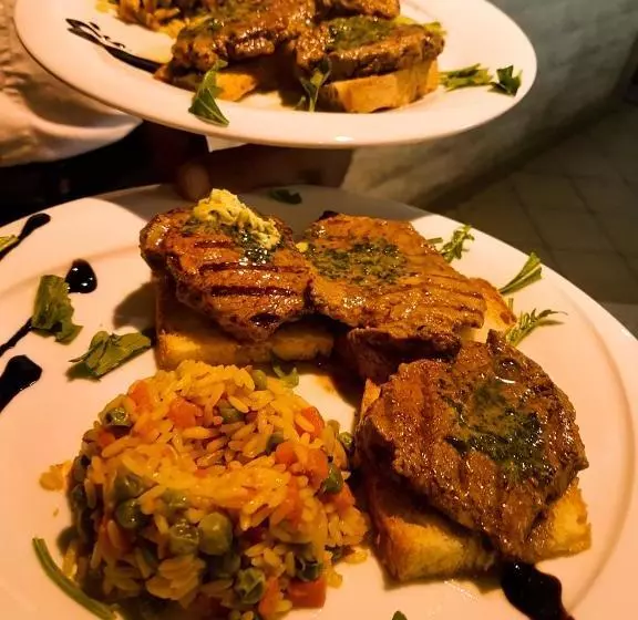 בית מלון כפרי Beach