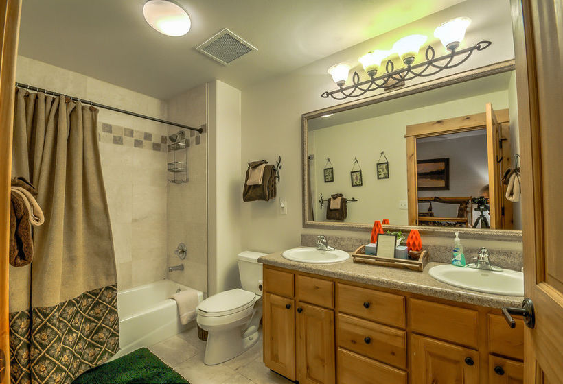 فندق Canyon Creek B201