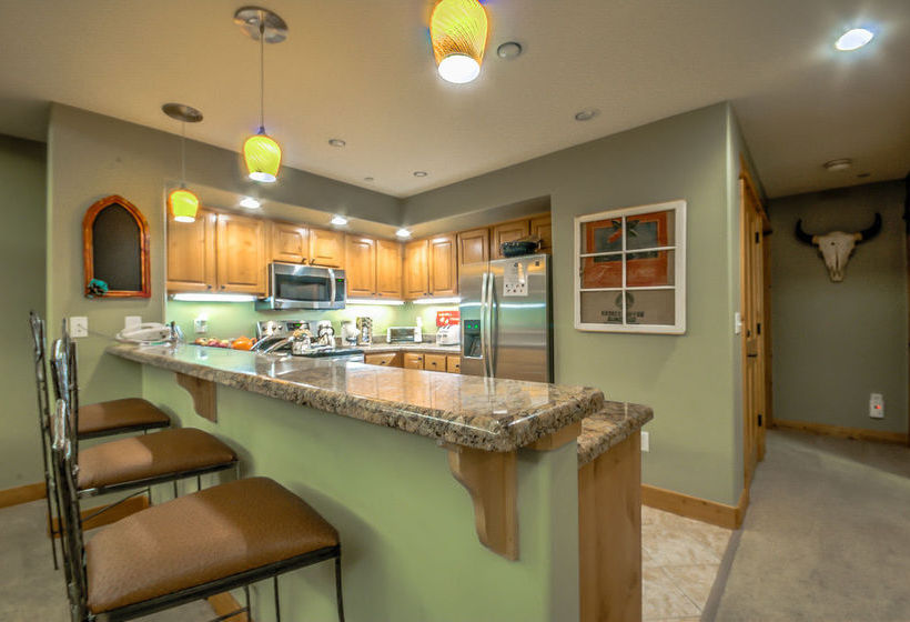 فندق Canyon Creek B201