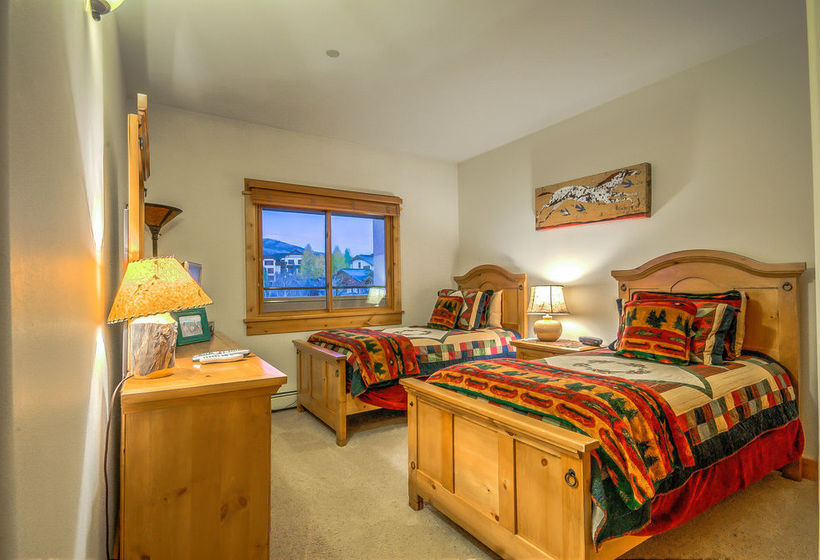 فندق Canyon Creek B201