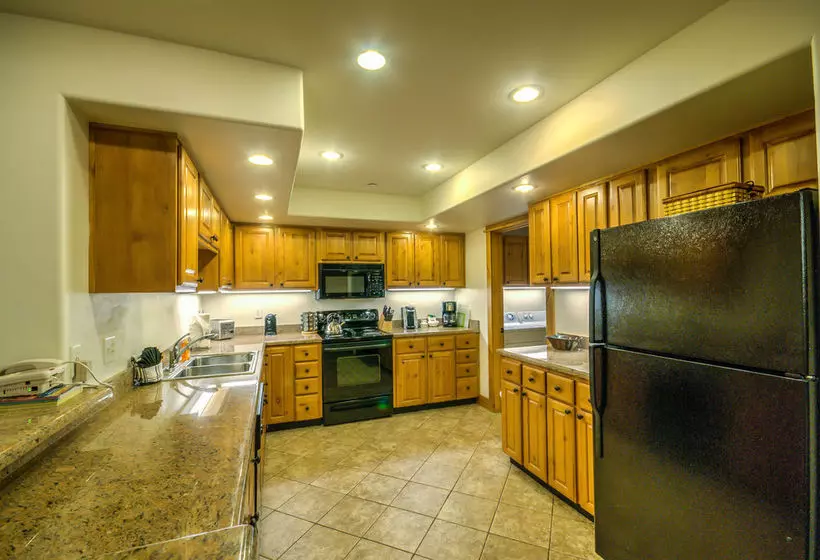 בית מלון כפרי Canyon Creek B201