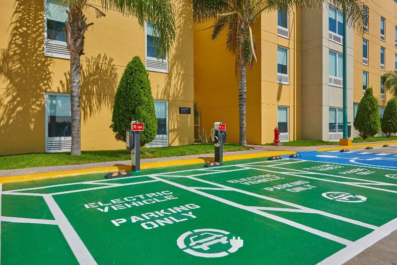 هتل City Express By Marriott San Luis Potosi Zona Industrial