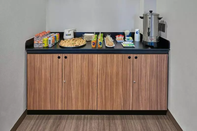 هتل City Express By Marriott San Luis Potosi Zona Industrial