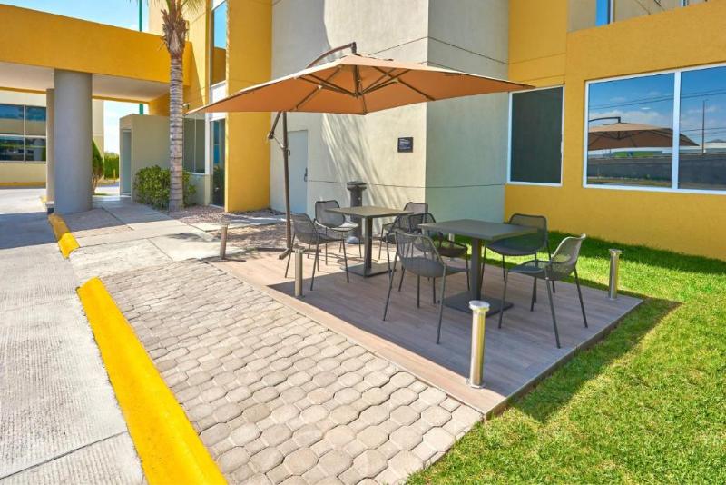 هتل City Express By Marriott San Luis Potosi Zona Industrial