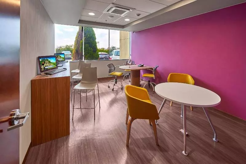 هتل City Express By Marriott San Luis Potosi Zona Industrial