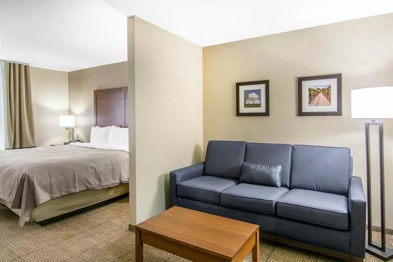 ホテル Comfort Inn South Chesterfield  Colonial Heights