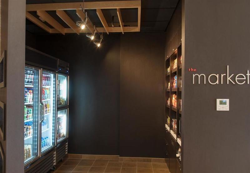 فندق Courtyard By Marriott Holland Downtown