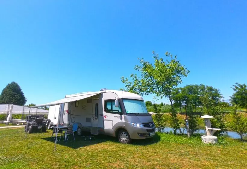 Hotel Gardenland Resort