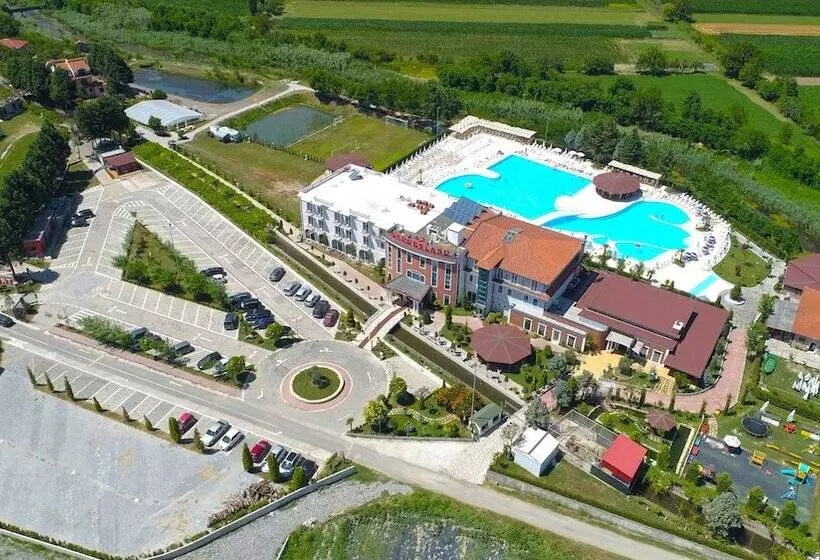 Hotel Gardenland Resort