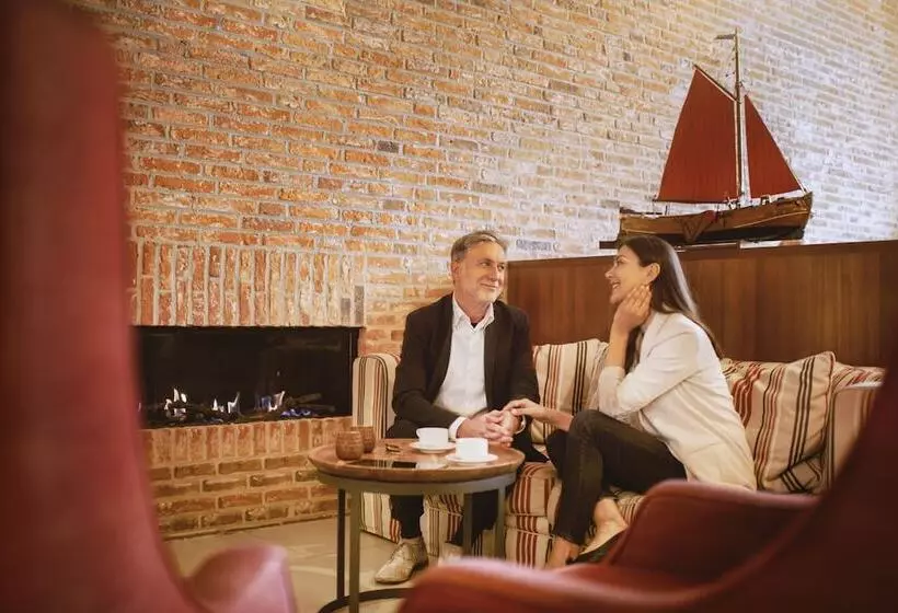 ホテル Hafenspeicher