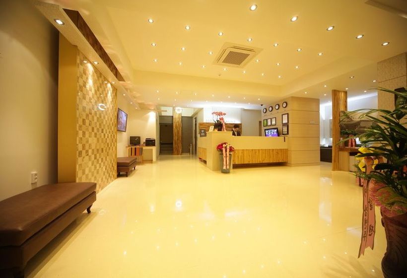 ホテル Hill House