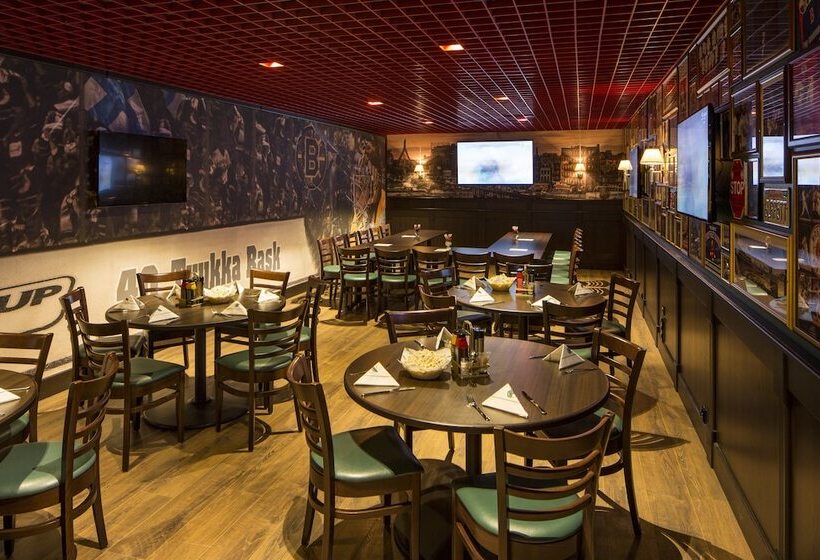 هتل Holiday Club Kuusamon Tropiikki