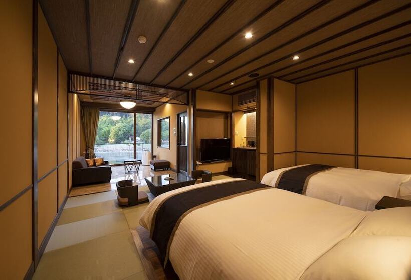 فندق Kyoto Uji Hanayashiki Ukifuneen