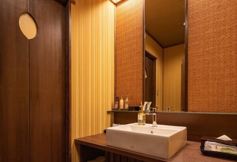 فندق Kyoto Uji Hanayashiki Ukifuneen