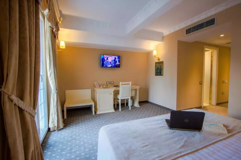 Lot Boutique Hotel By Hotels And Preference
