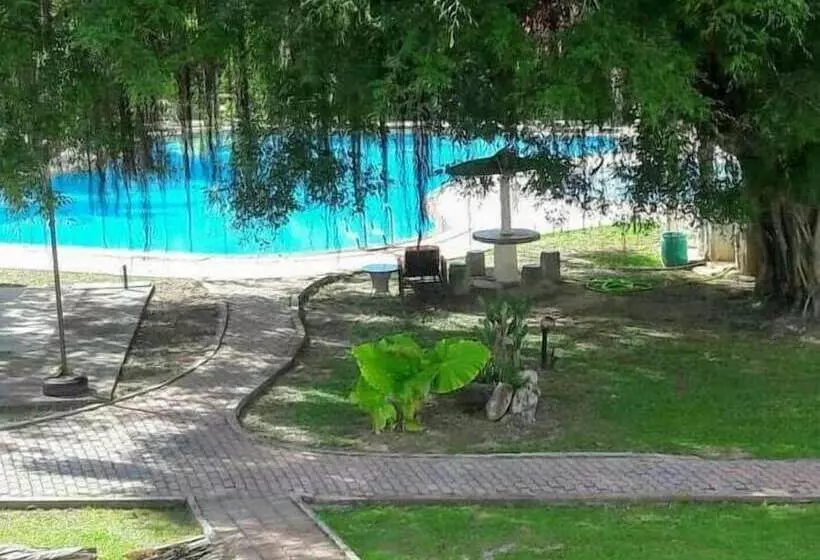 فندق Panorama Country Resort Langkawi