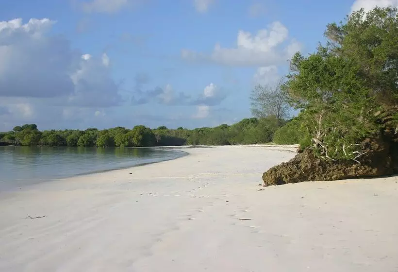 هتل Pemba Eco Lodge