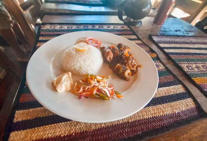 هتل Pemba Eco Lodge