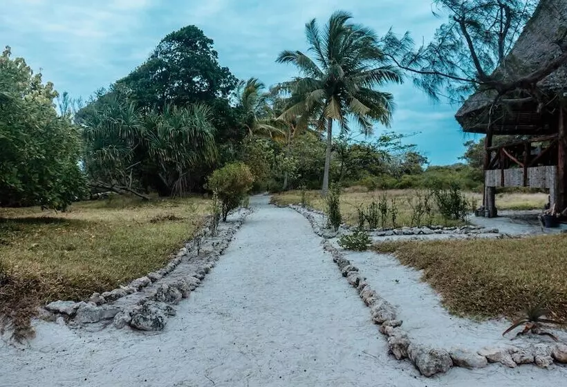 هتل Pemba Eco Lodge