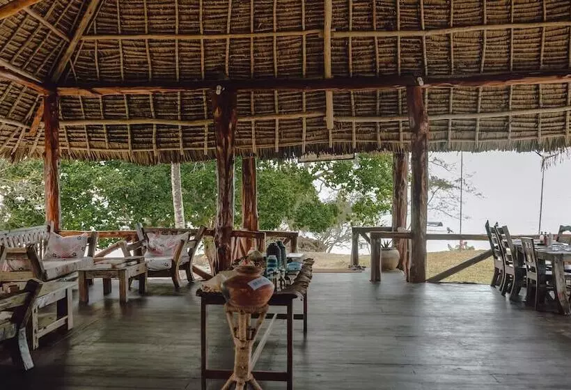 هتل Pemba Eco Lodge