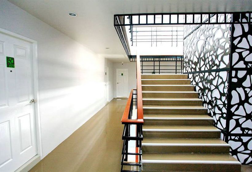 فندق Prasurt Place