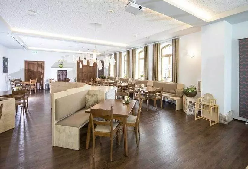 Отель Saxenhof Der Rhöner Botschaft