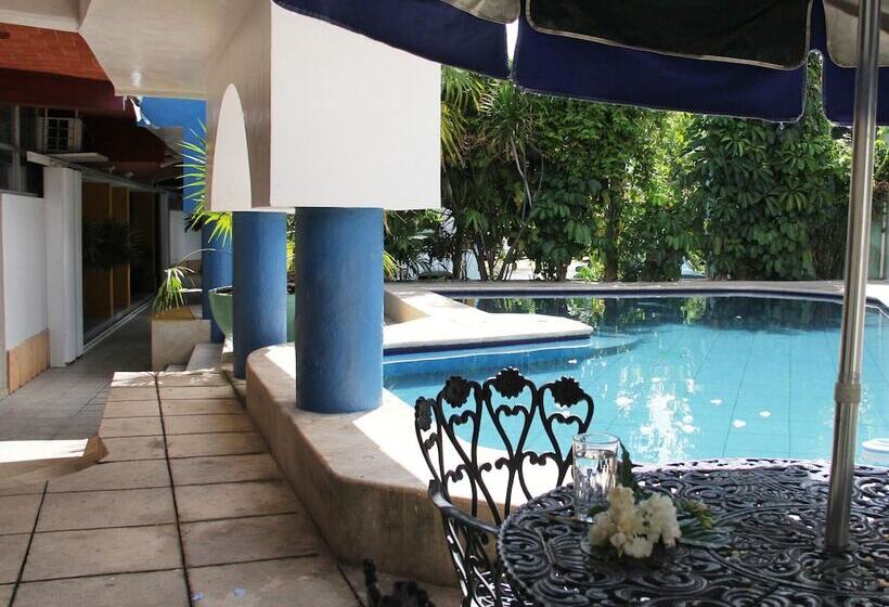 فندق Suites Elia Noemi