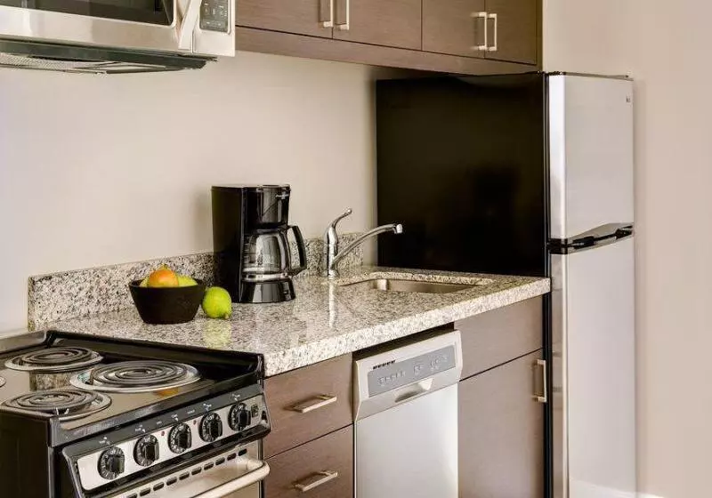 Otel Towneplace Suites By Marriott Alexandria