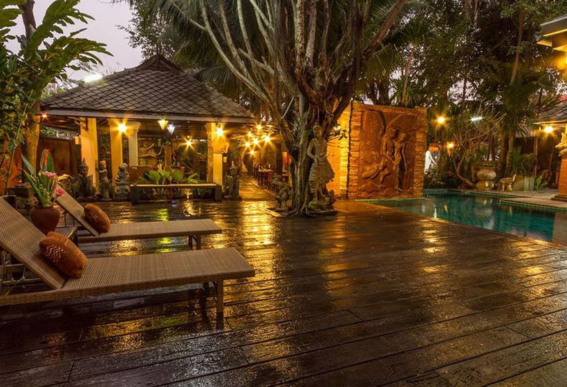 Laan Mai Fai Chang Resort