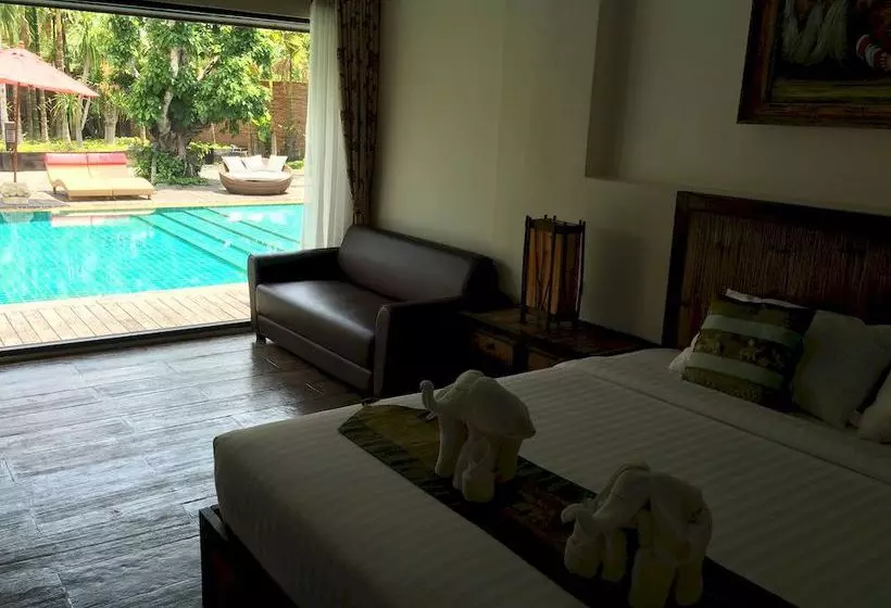 Laan Mai Fai Chang Resort